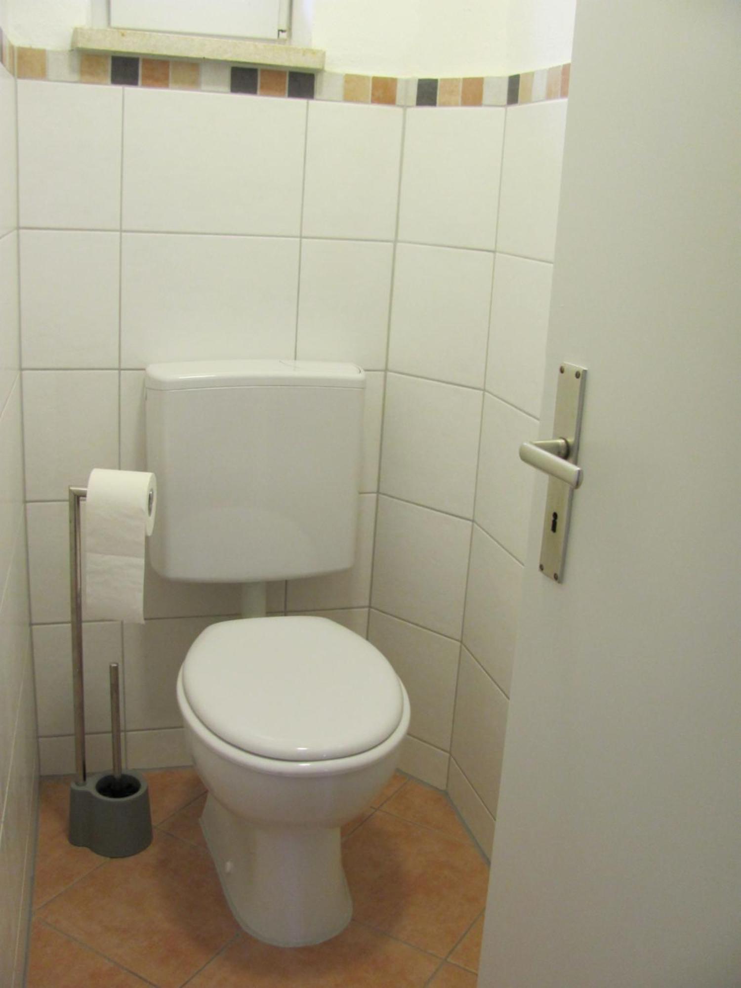 Trunkelsberg #3 Gemuetliches Ruhiges Zimmer Gartenblick, Gemeinschaftsbad W-Lan Airport Nah Gelegen Mit Late Night Check In Haus Nr 9,5 מראה חיצוני תמונה