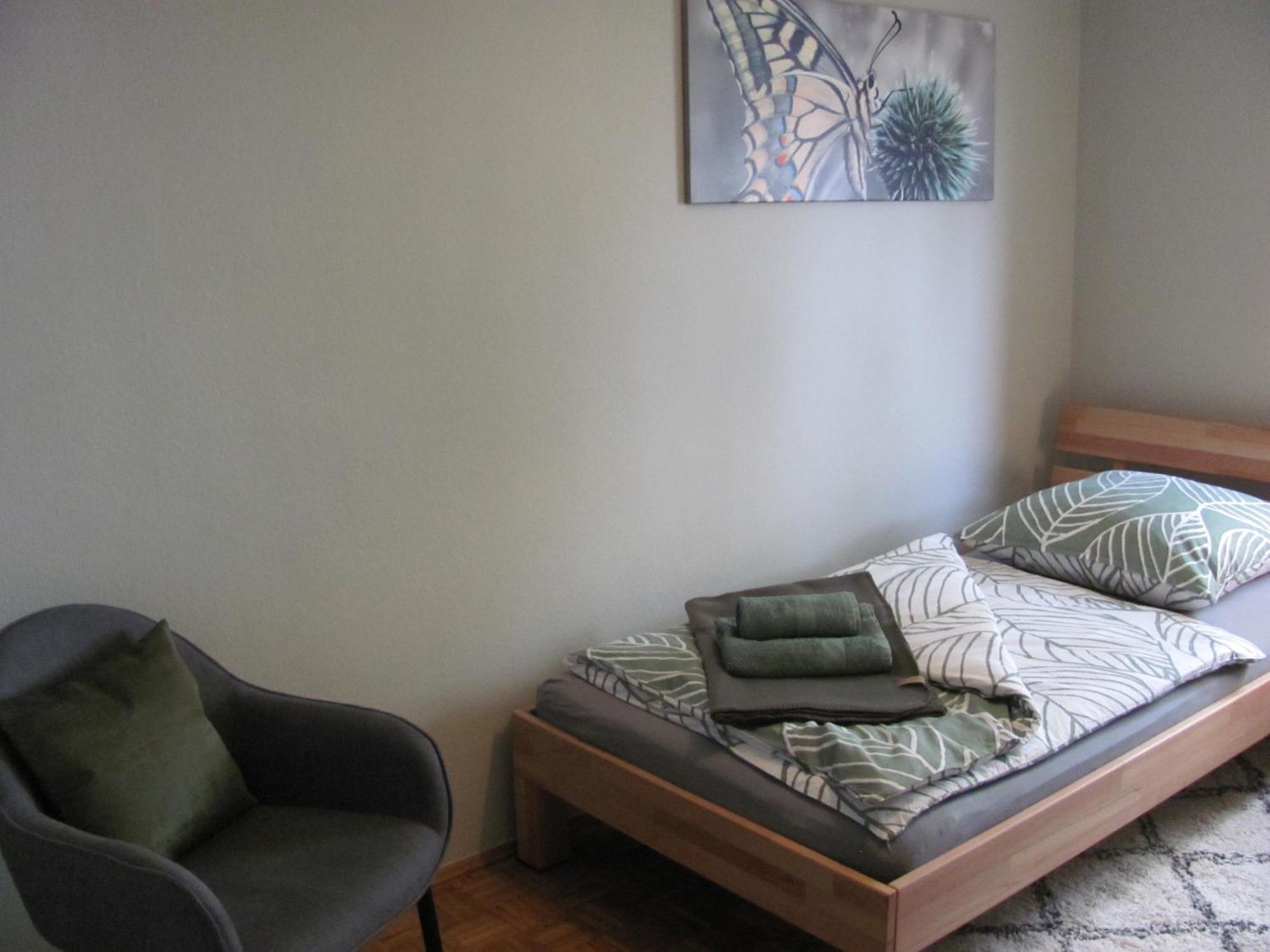 Trunkelsberg #3 Gemuetliches Ruhiges Zimmer Gartenblick, Gemeinschaftsbad W-Lan Airport Nah Gelegen Mit Late Night Check In Haus Nr 9,5 מראה חיצוני תמונה