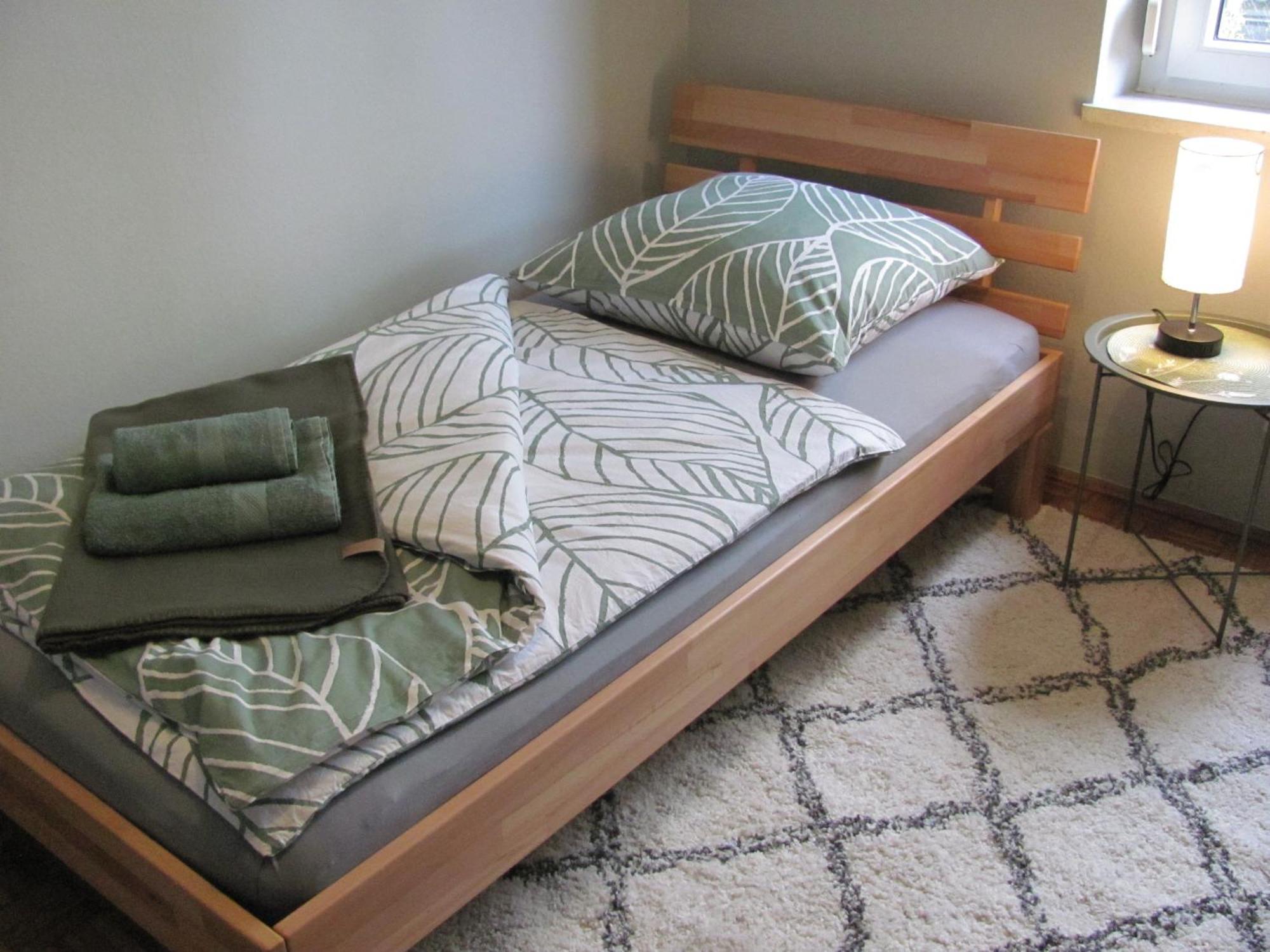 Trunkelsberg #3 Gemuetliches Ruhiges Zimmer Gartenblick, Gemeinschaftsbad W-Lan Airport Nah Gelegen Mit Late Night Check In Haus Nr 9,5 מראה חיצוני תמונה