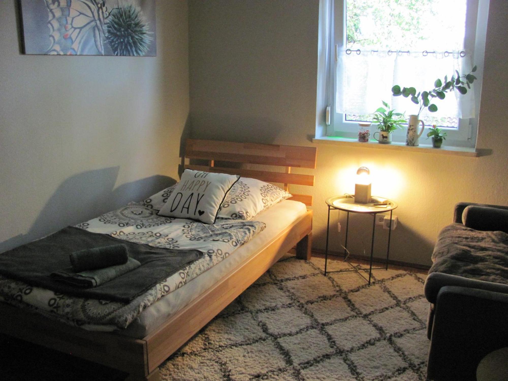 Trunkelsberg #3 Gemuetliches Ruhiges Zimmer Gartenblick, Gemeinschaftsbad W-Lan Airport Nah Gelegen Mit Late Night Check In Haus Nr 9,5 מראה חיצוני תמונה